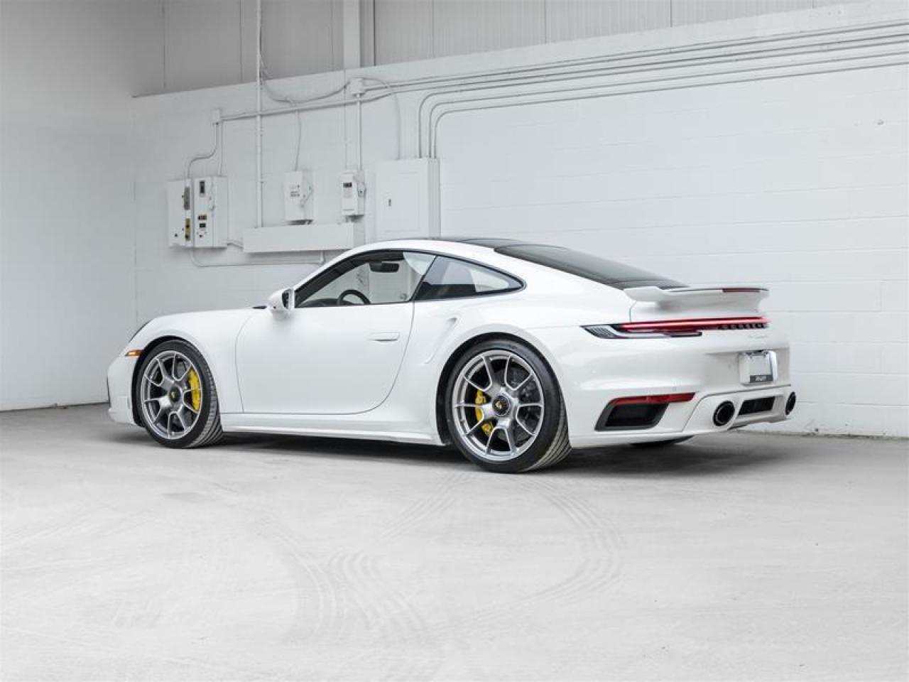 2024 Porsche 911  Photo