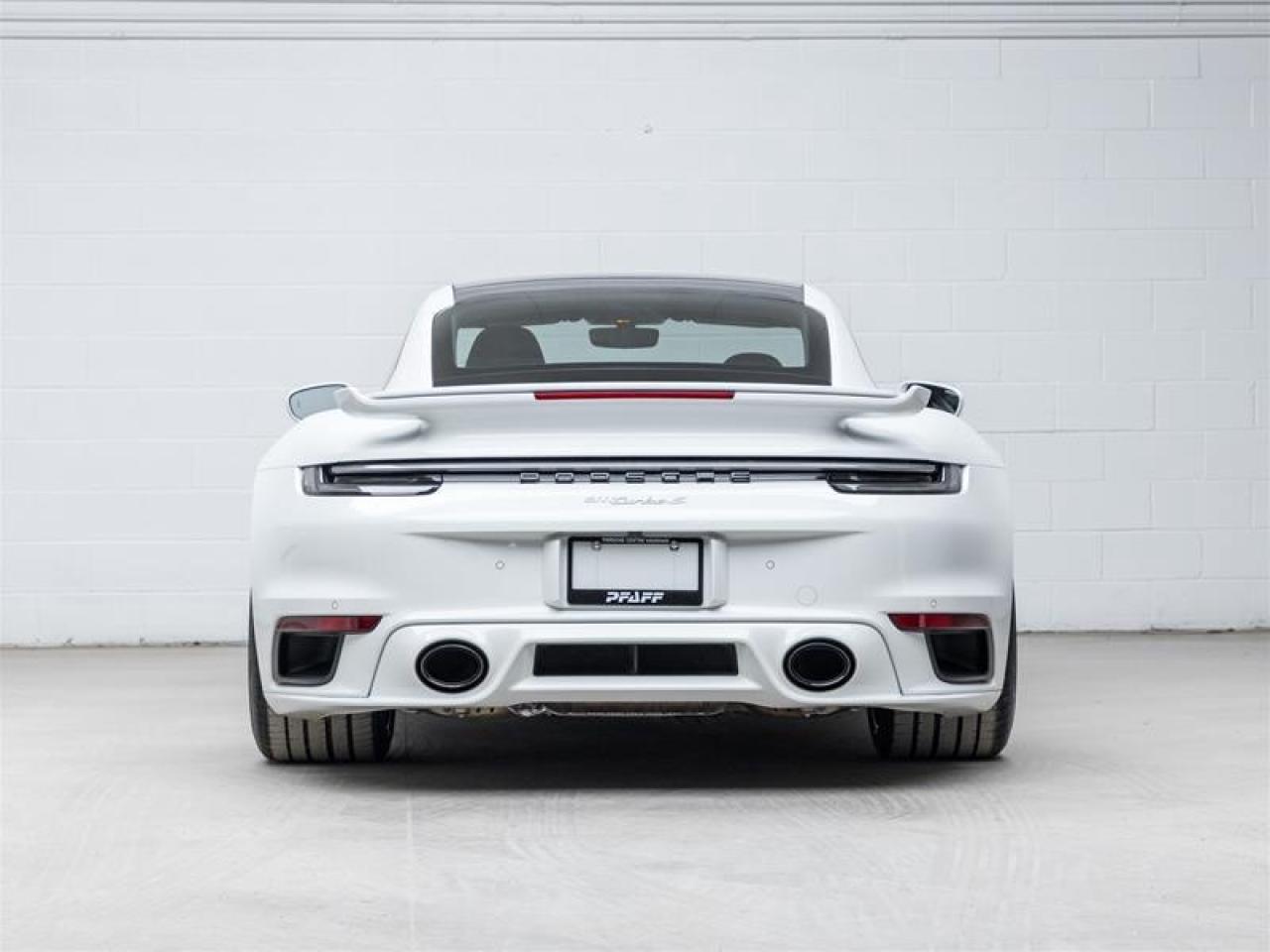 2024 Porsche 911  Photo