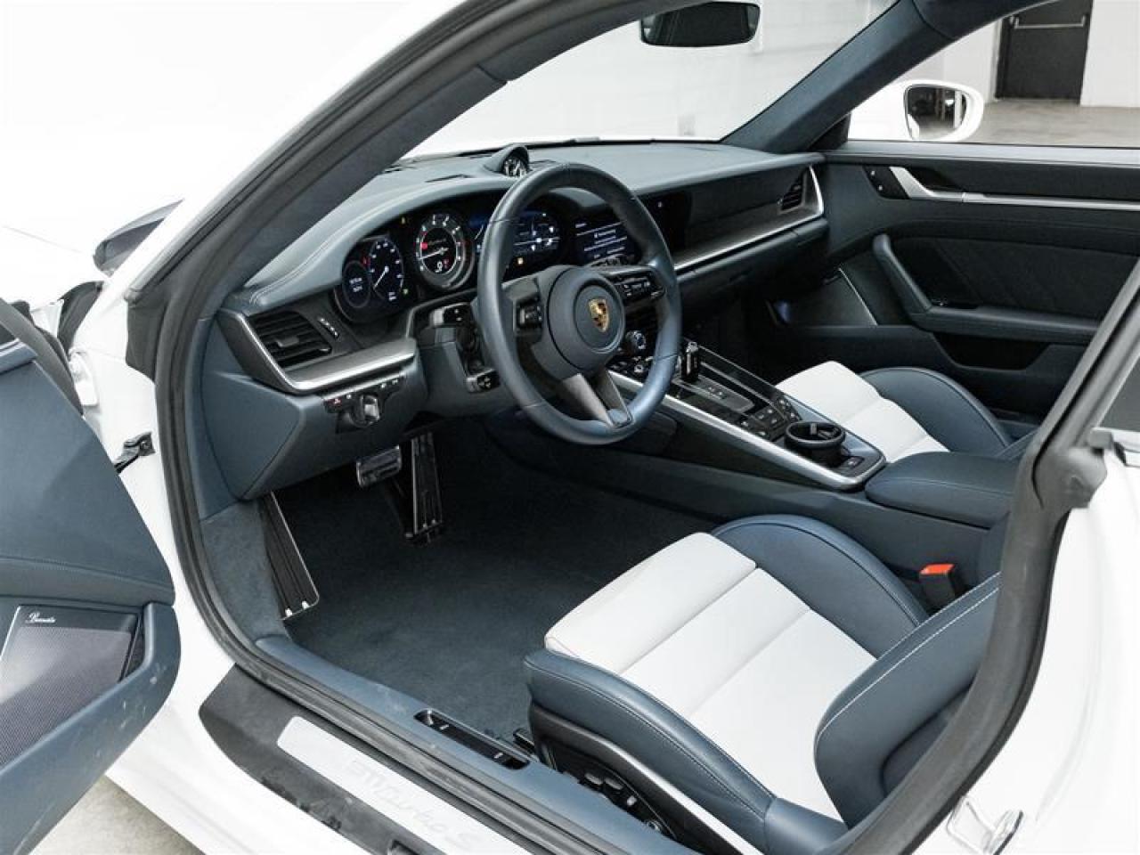 2024 Porsche 911  Photo