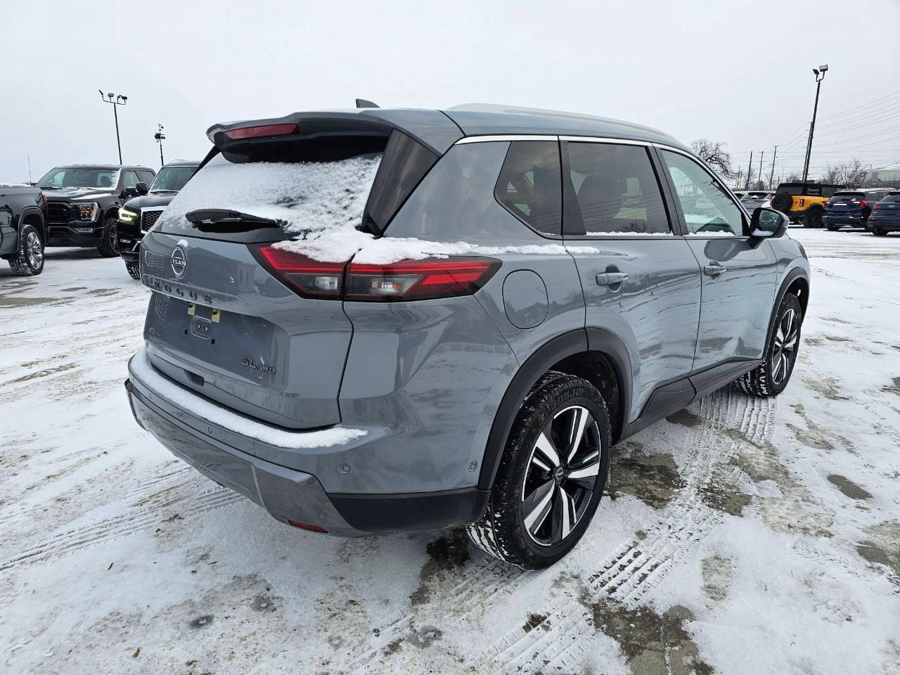 2024 Nissan Rogue SL 4dr All-Wheel Drive Sport Utility Photo