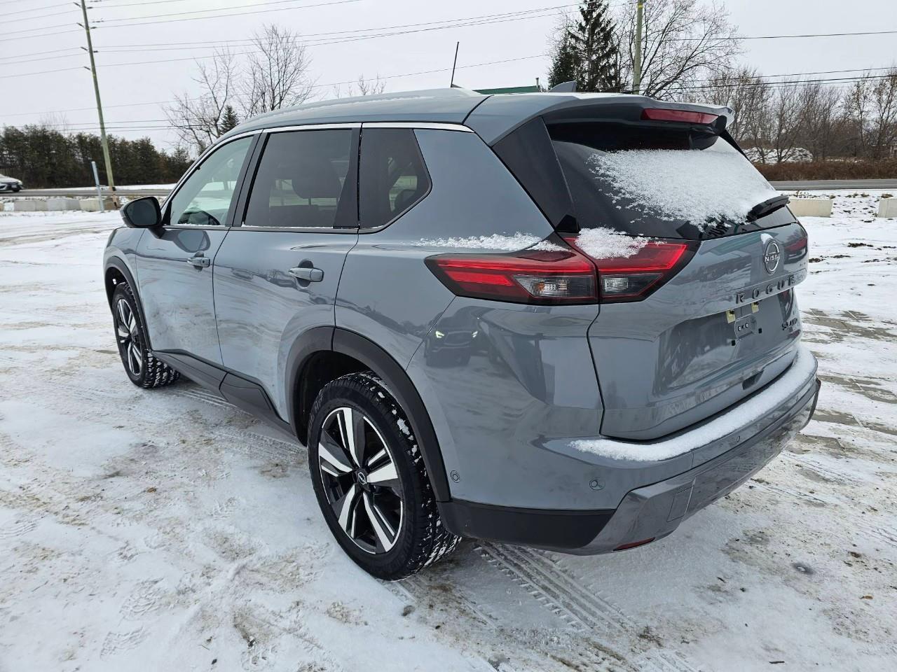 2024 Nissan Rogue SL 4dr All-Wheel Drive Sport Utility Photo