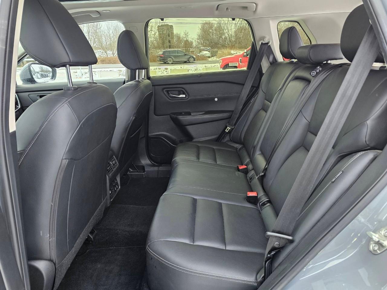 2024 Nissan Rogue SL 4dr All-Wheel Drive Sport Utility Photo