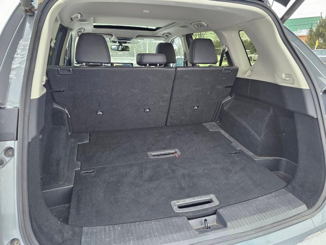 2024 Nissan Rogue SL 4dr All-Wheel Drive Sport Utility Photo