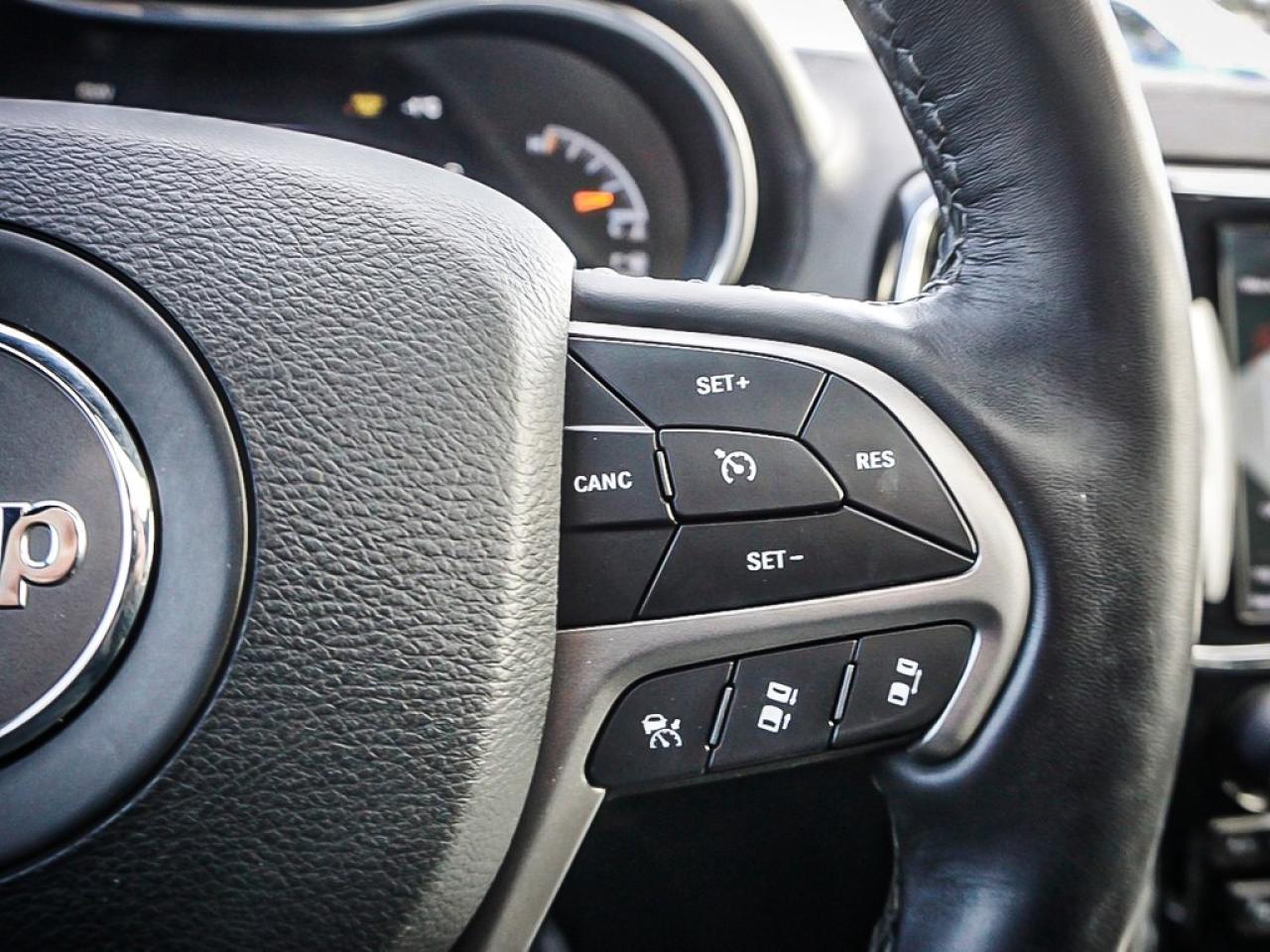 2020 Jeep Grand Cherokee  Photo