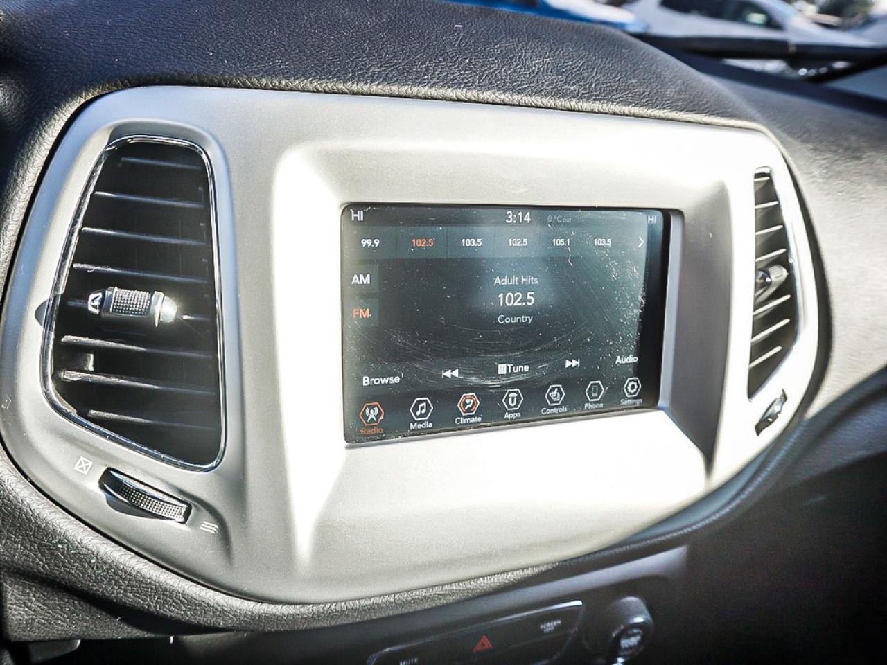 2021 Jeep Compass  Photo