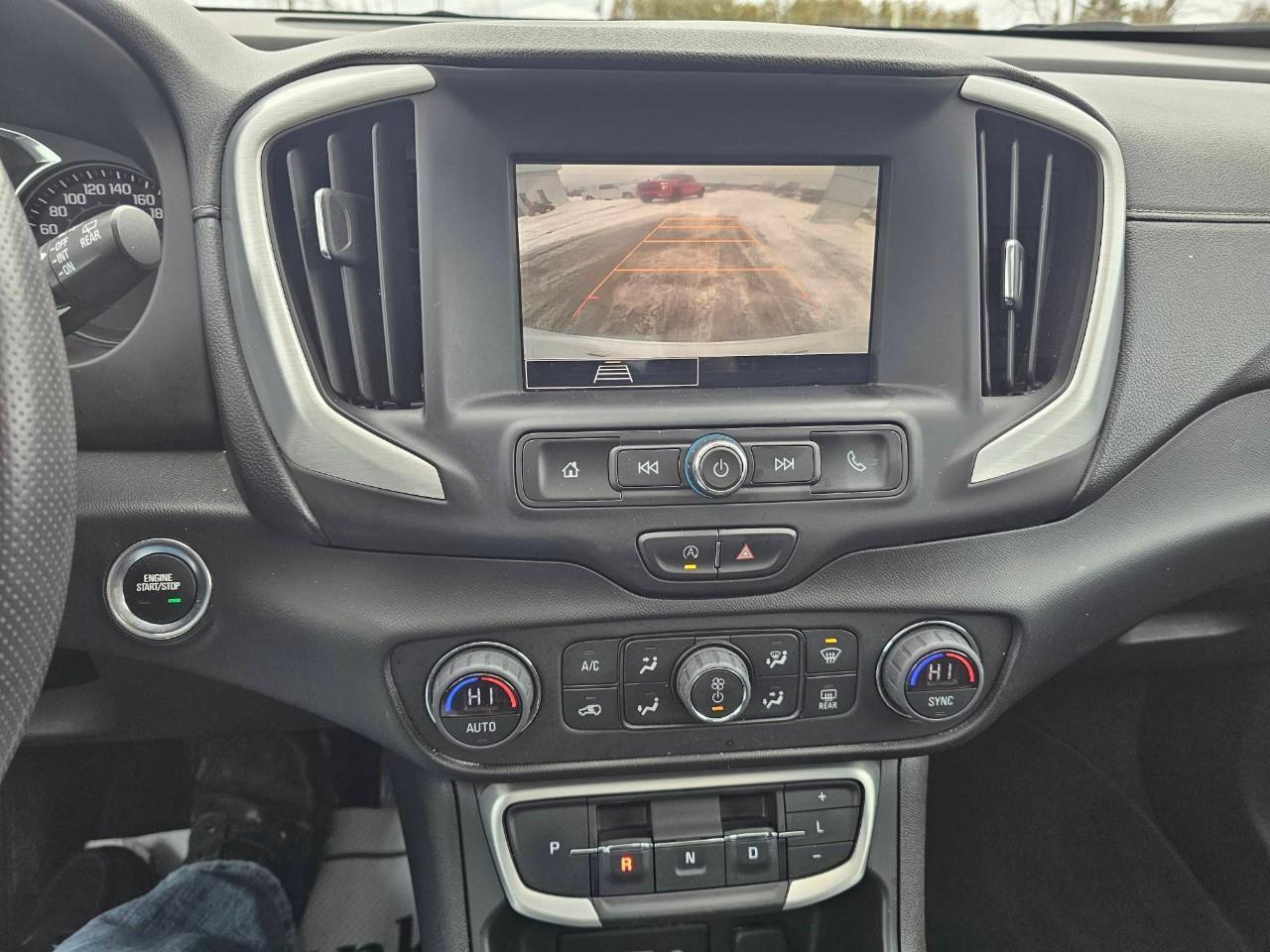 2022 GMC Terrain SLE All-wheel Drive Photo