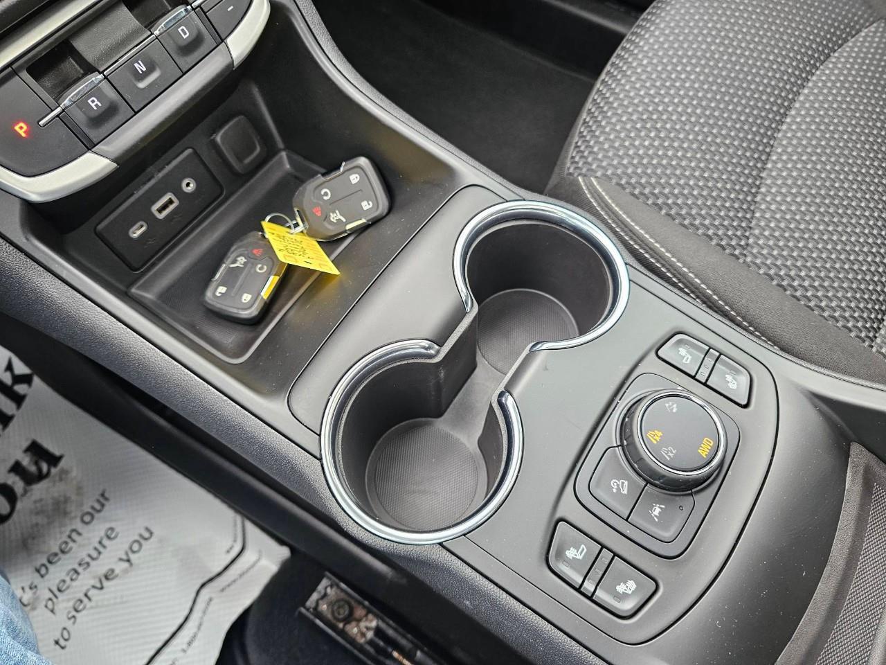 2022 GMC Terrain SLE All-wheel Drive Photo