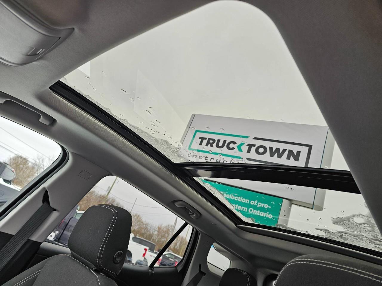 2022 GMC Terrain SLE All-wheel Drive Photo