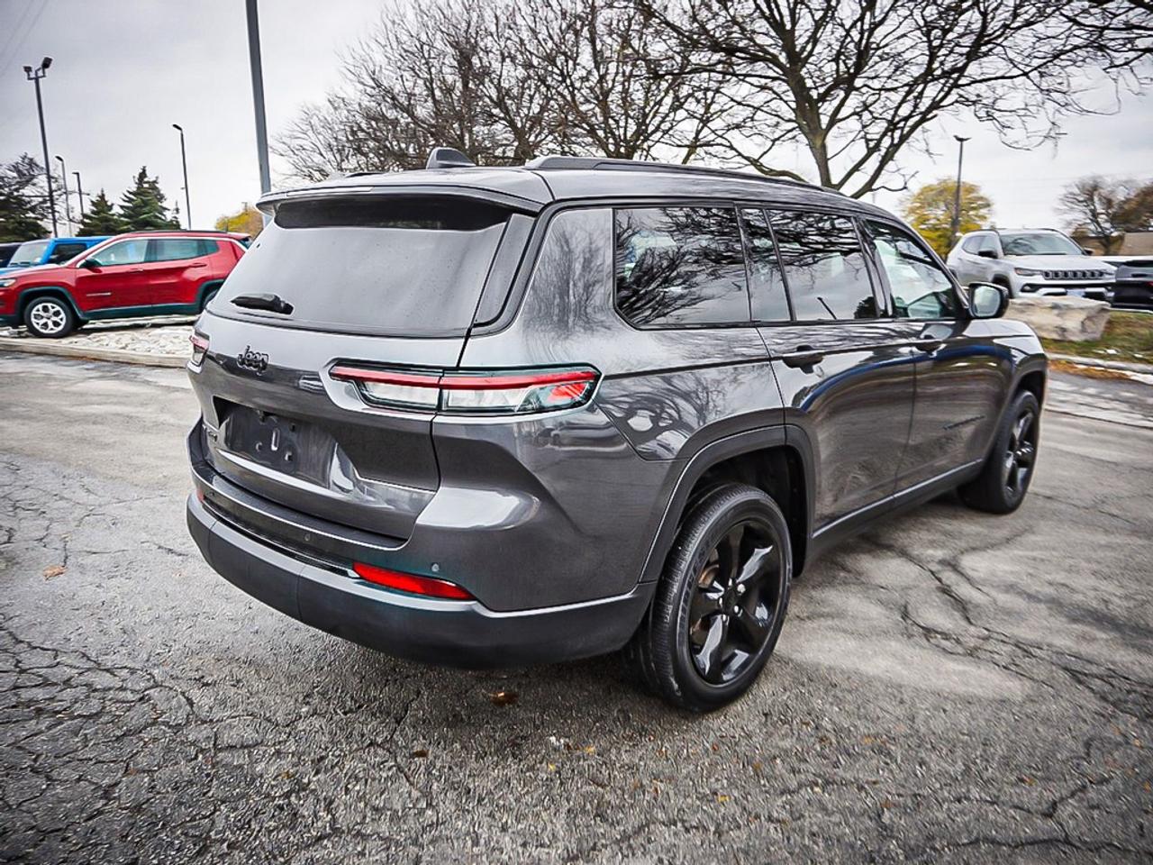 2022 Jeep Grand Cherokee L  Photo