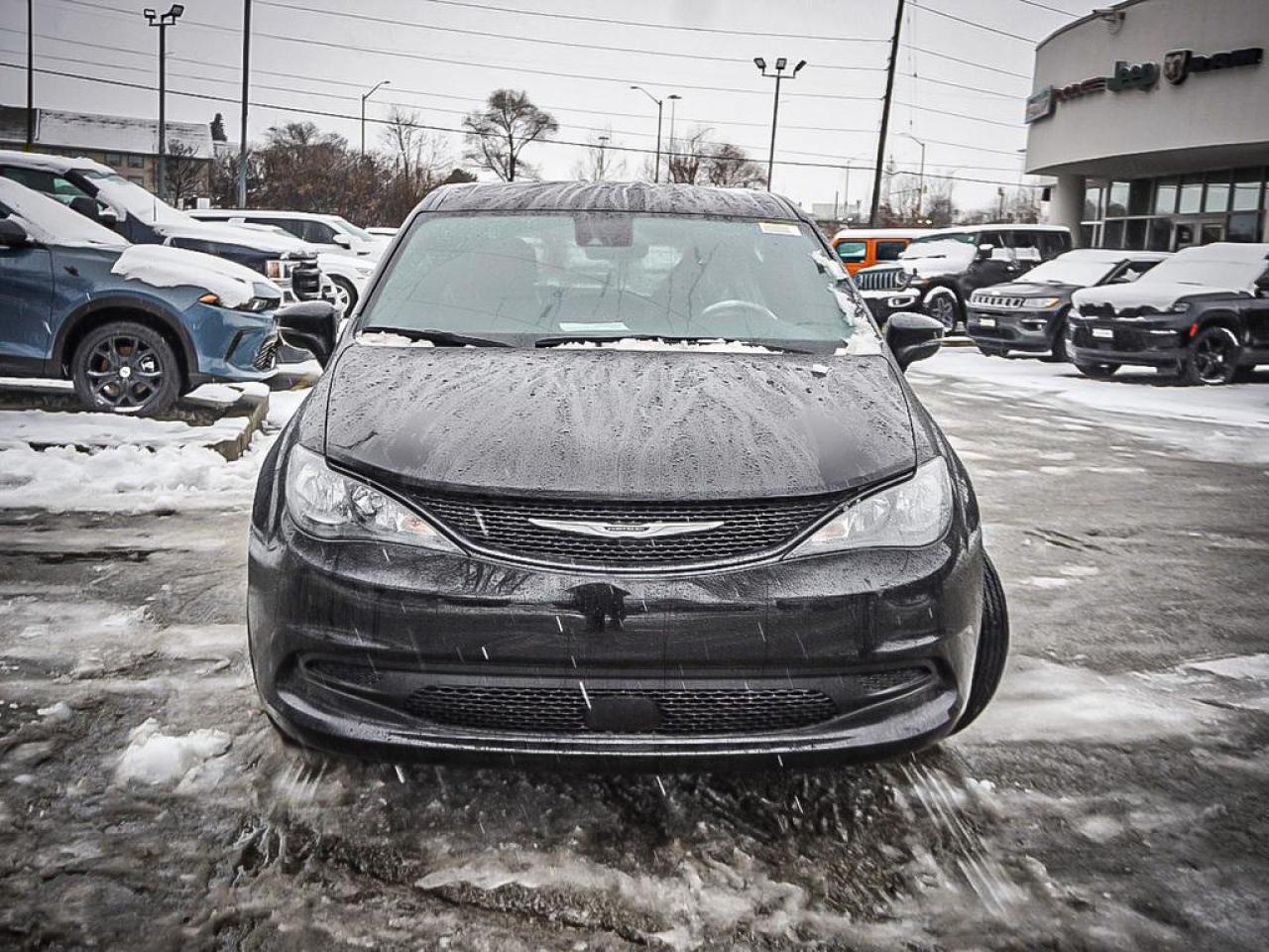 2026 Chrysler Grand Caravan  Photo2