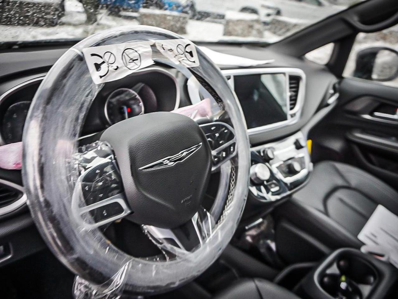 2026 Chrysler Grand Caravan  Photo