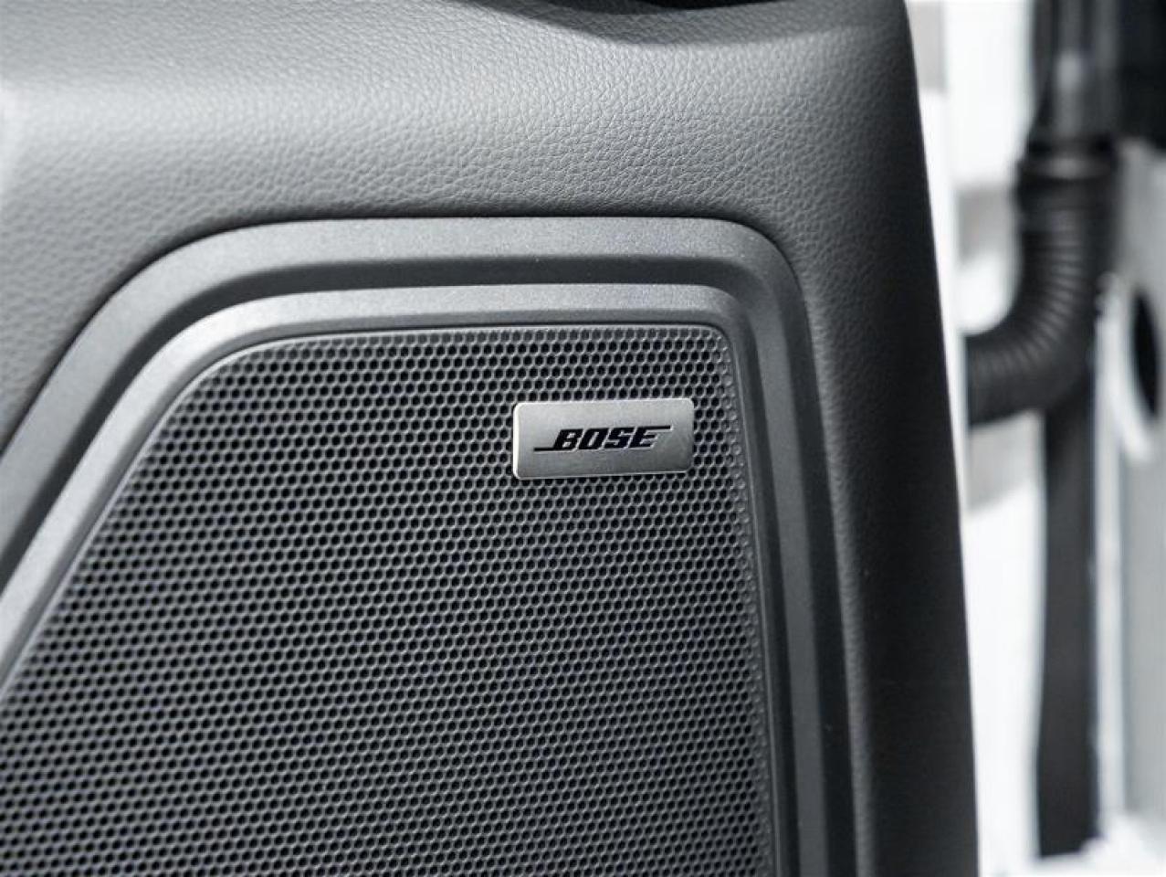 2025 Porsche Macan  Photo