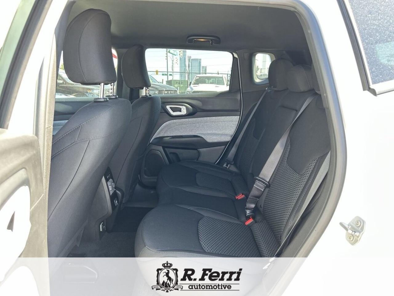 2025 Jeep Compass Sport 4dr 4x4 Photo