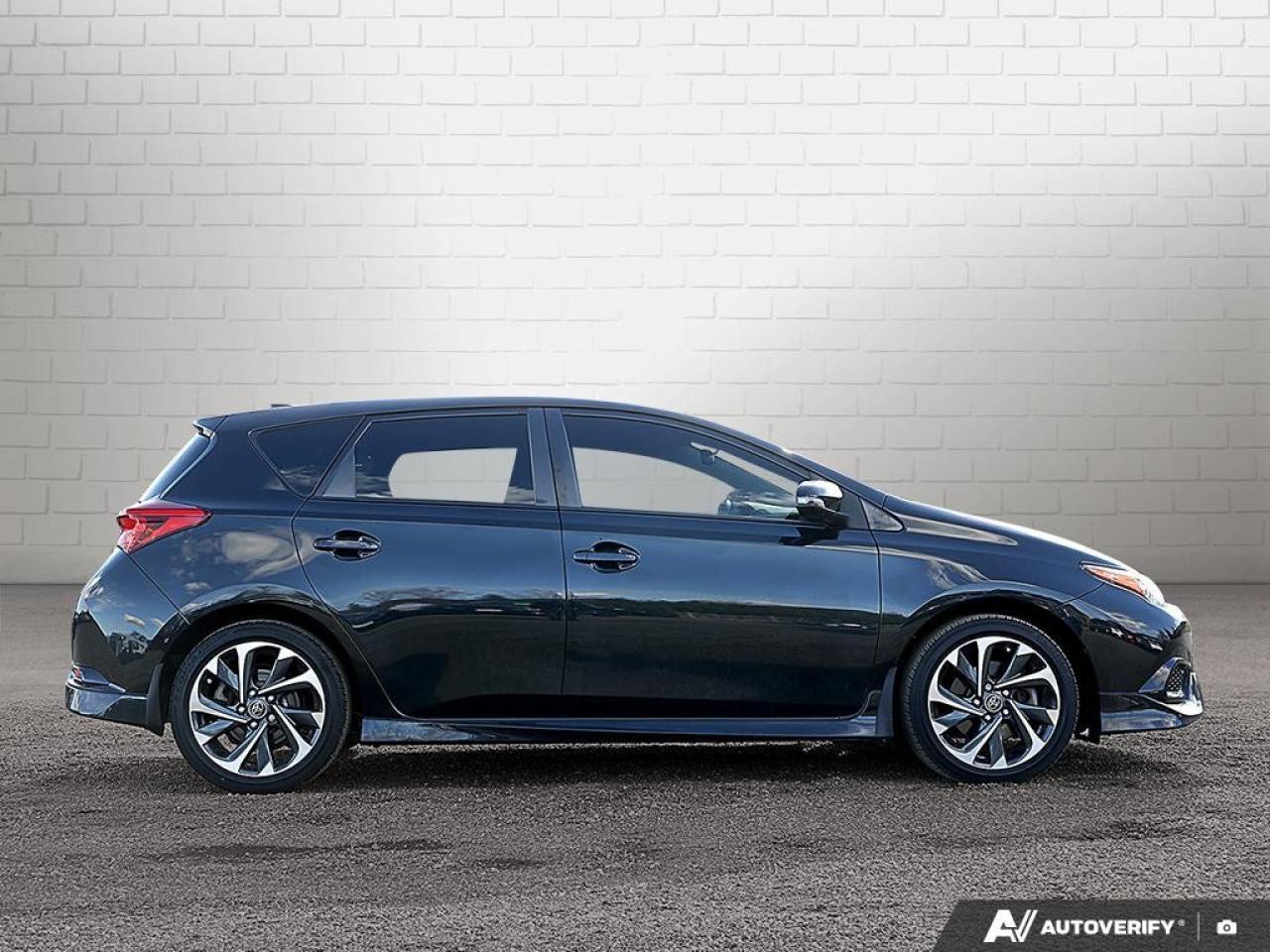 2018 Toyota Corolla iM Manual Photo