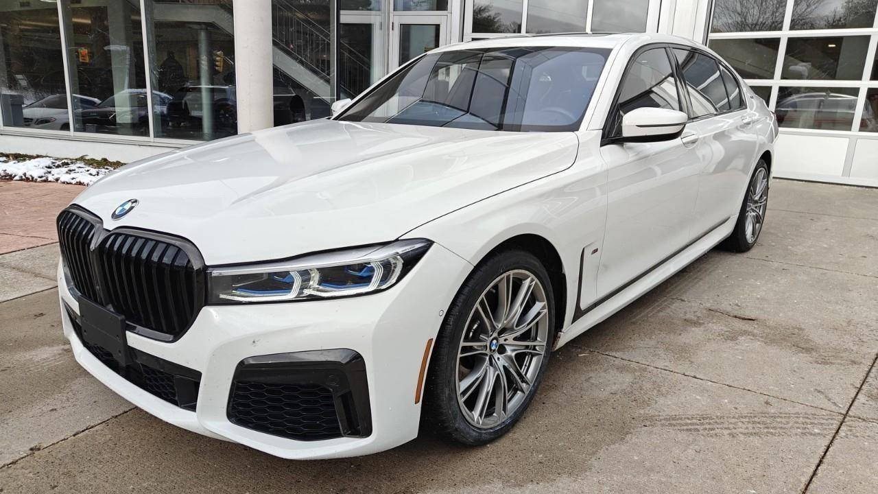 2022 BMW M760 Li xDrive 4dr All-Wheel Drive Sedan Photo