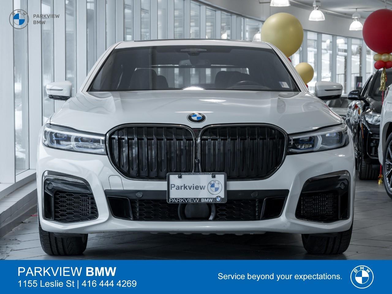 2022 BMW M760 Li xDrive 4dr All-Wheel Drive Sedan Photo