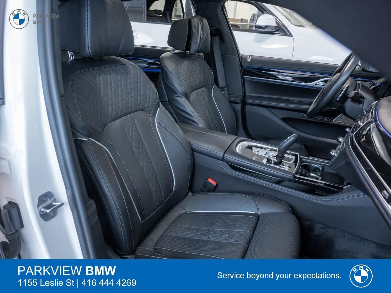 2022 BMW M760 Li xDrive 4dr All-Wheel Drive Sedan Photo