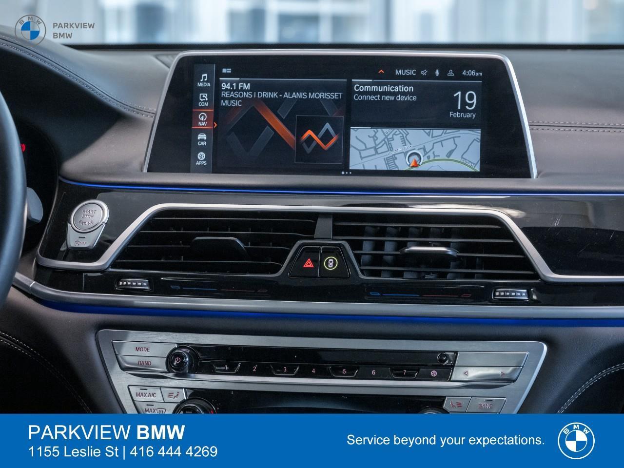 2022 BMW M760 Li xDrive 4dr All-Wheel Drive Sedan Photo