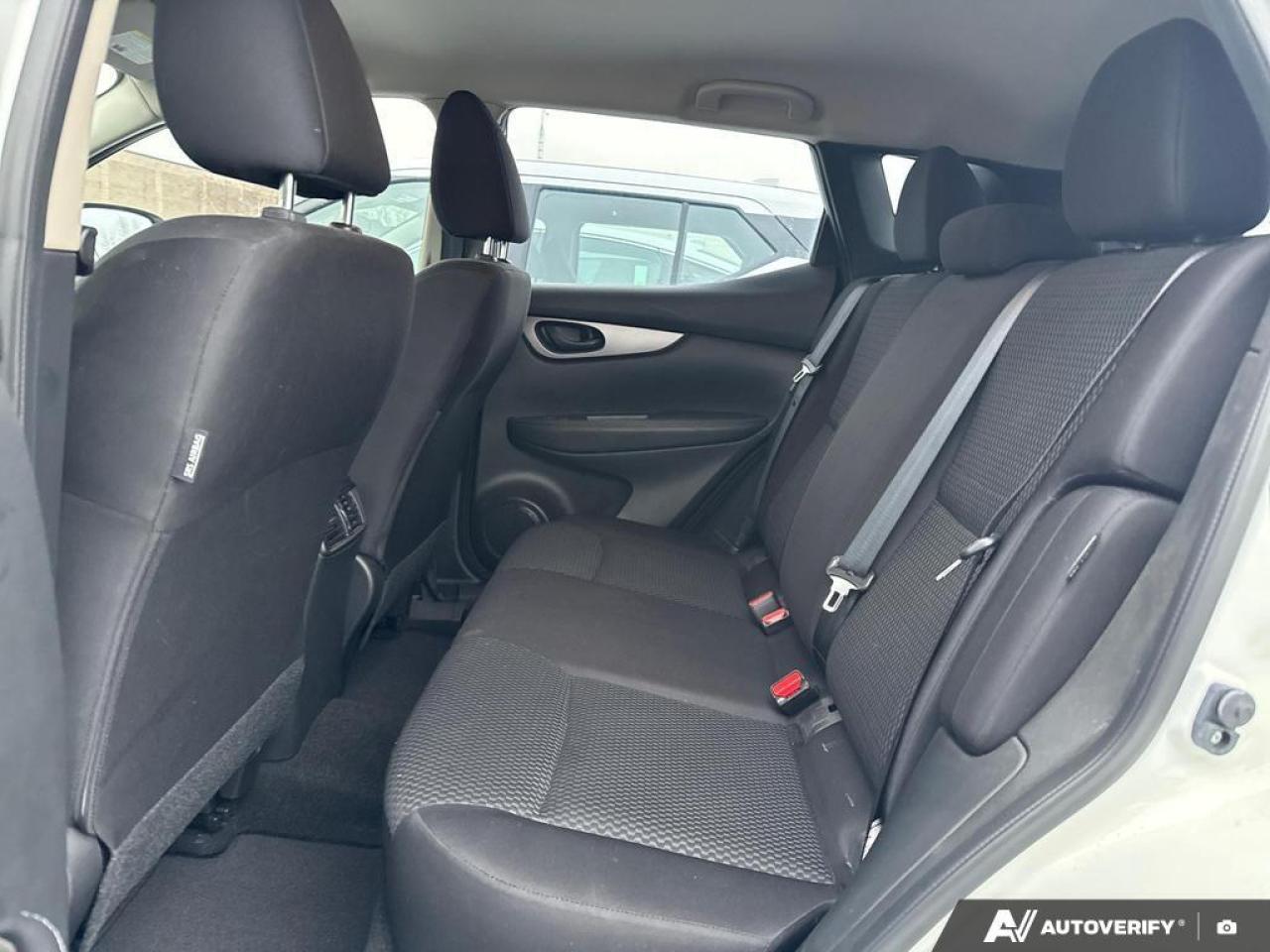 2021 Nissan Qashqai S BACKUP CAM   BLUETOOTH   HTD SEATS   KEYLESS ENT Photo