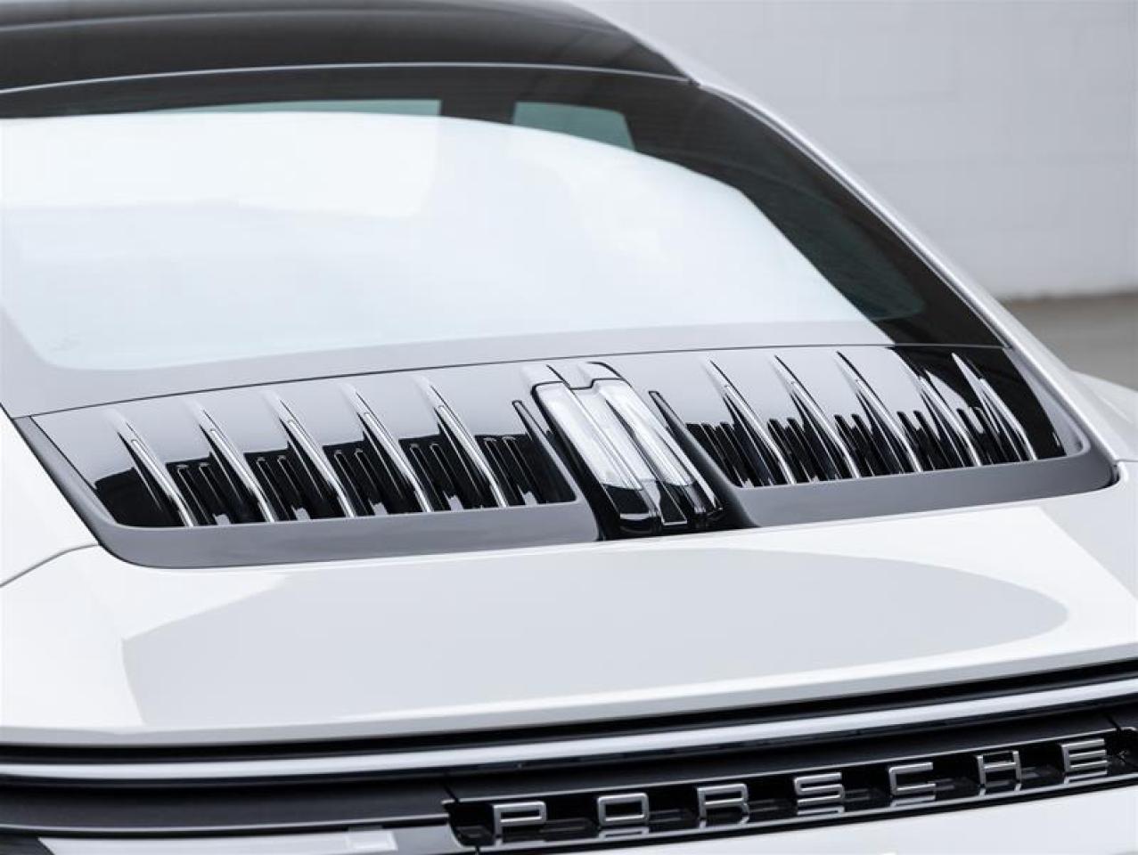 2025 Porsche 911  Photo