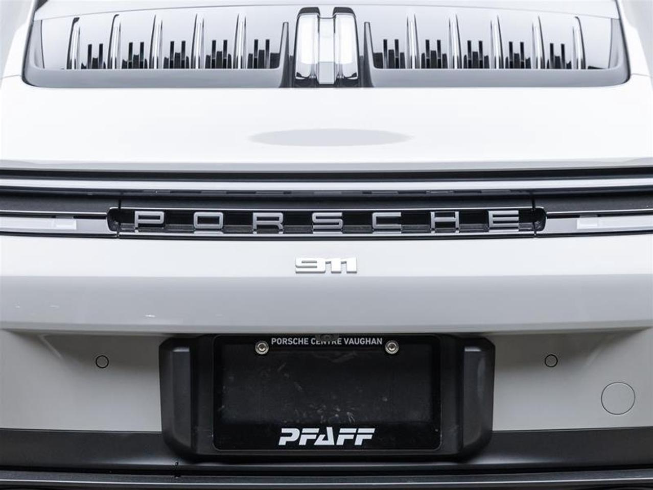 2025 Porsche 911  Photo