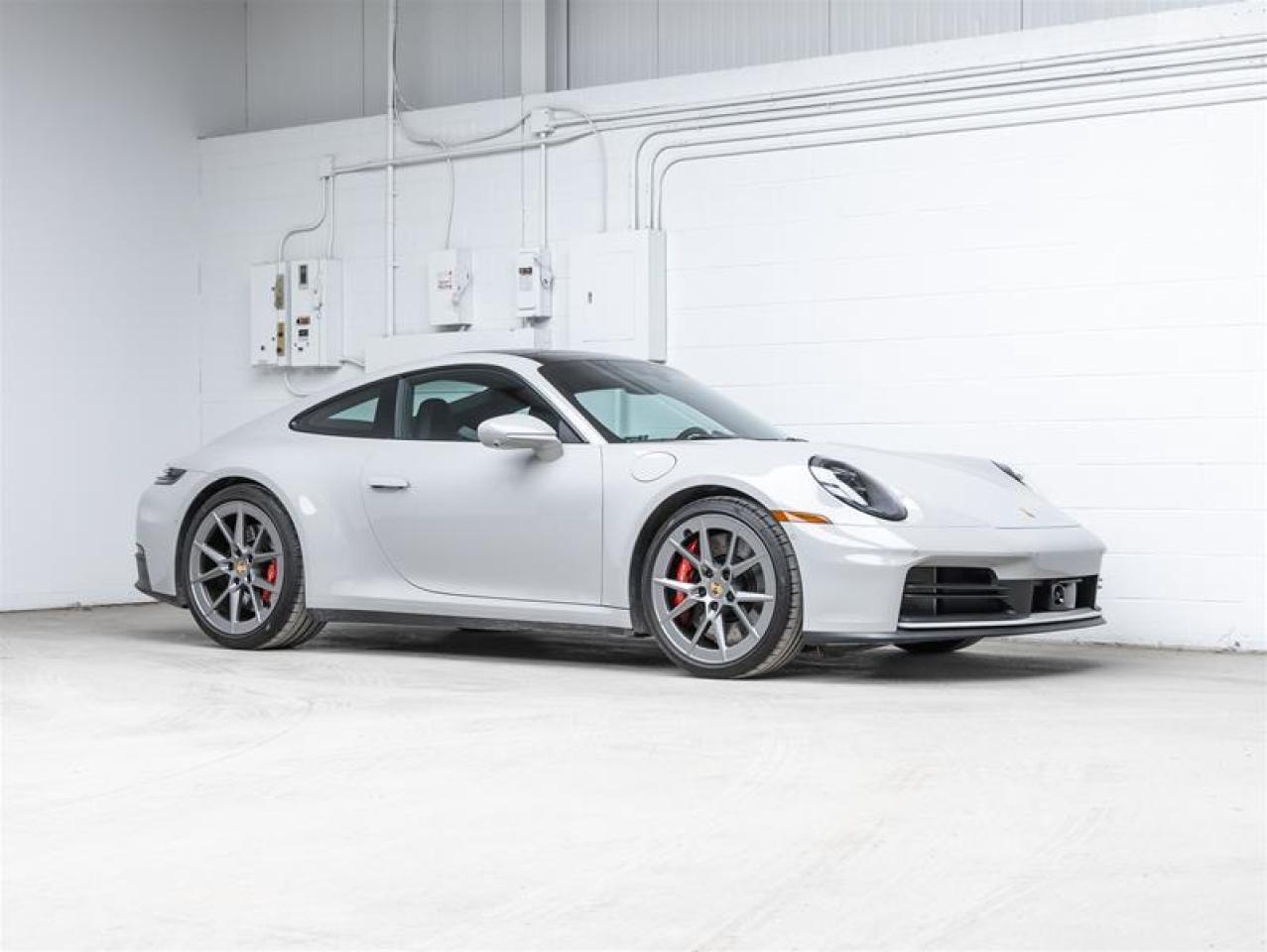 2025 Porsche 911  Photo