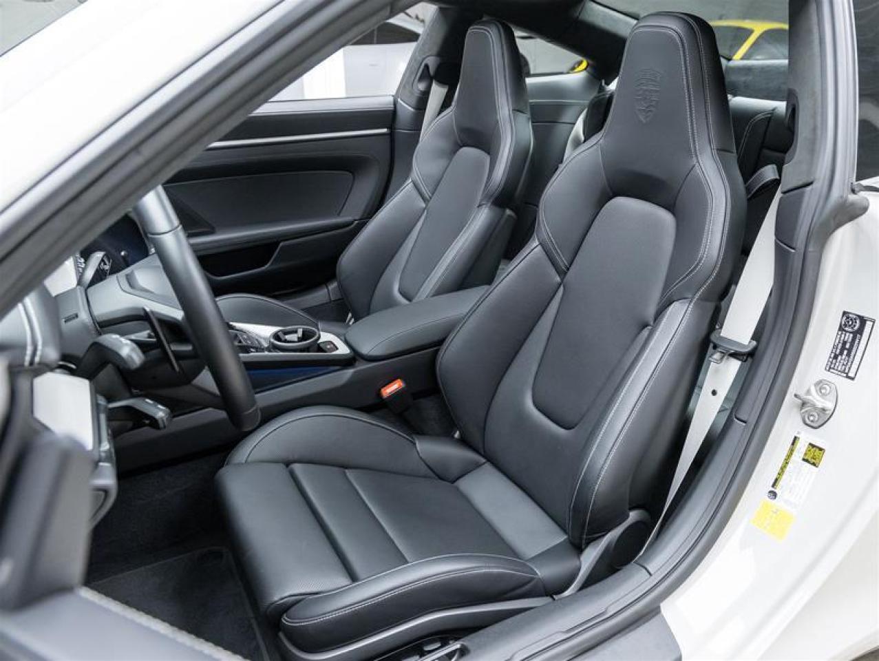 2025 Porsche 911  Photo