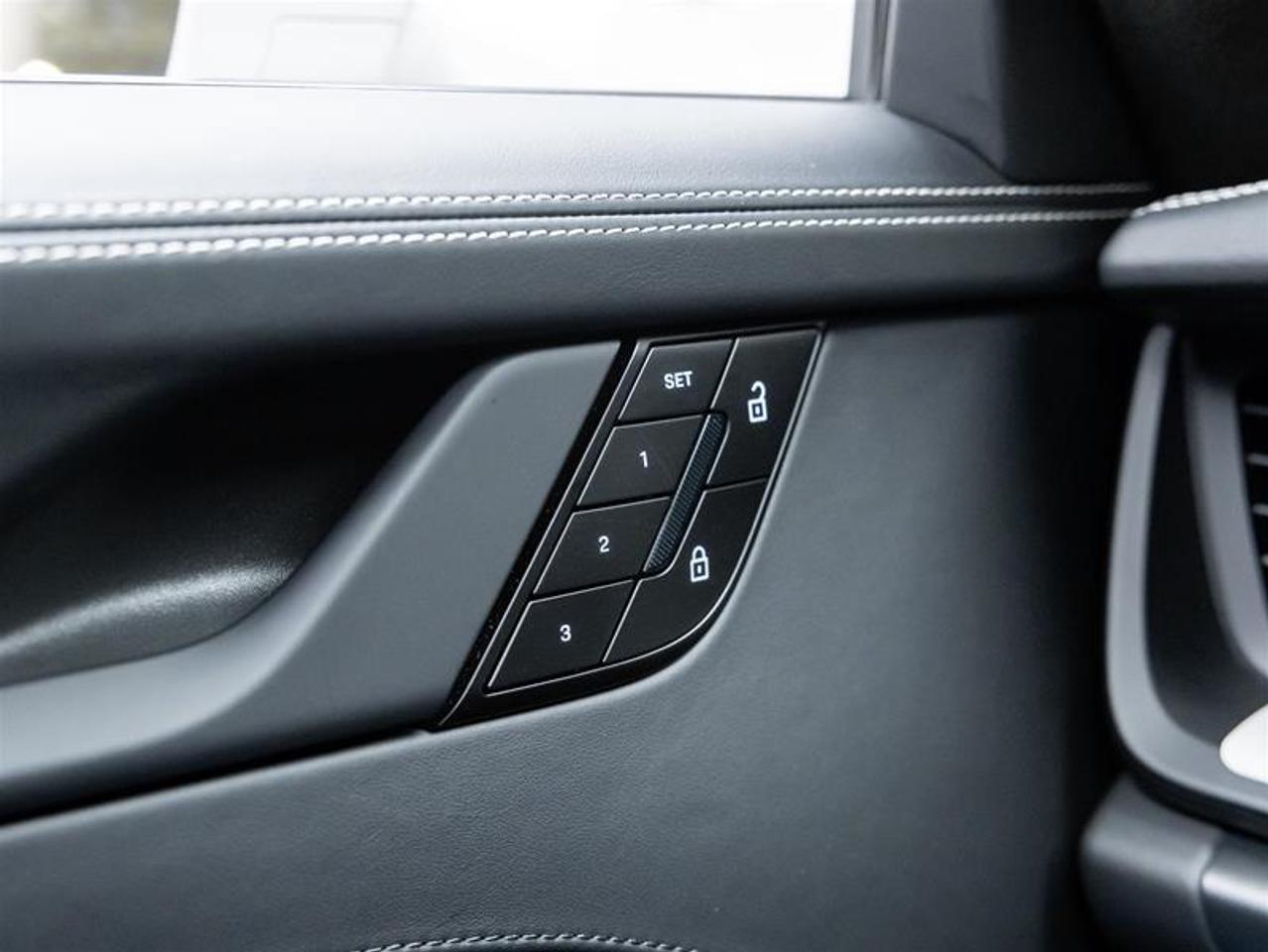 2025 Porsche 911  Photo