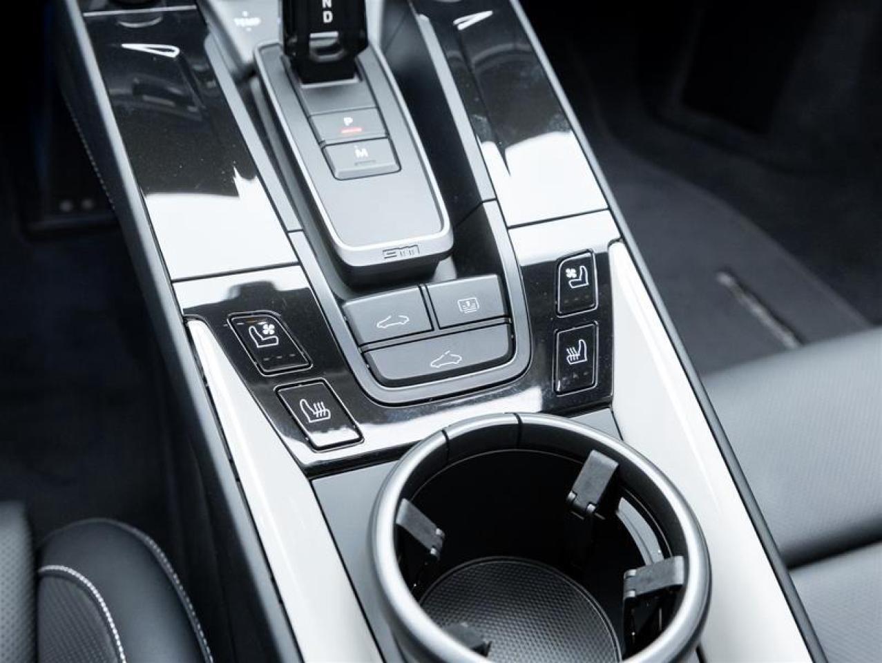 2025 Porsche 911  Photo