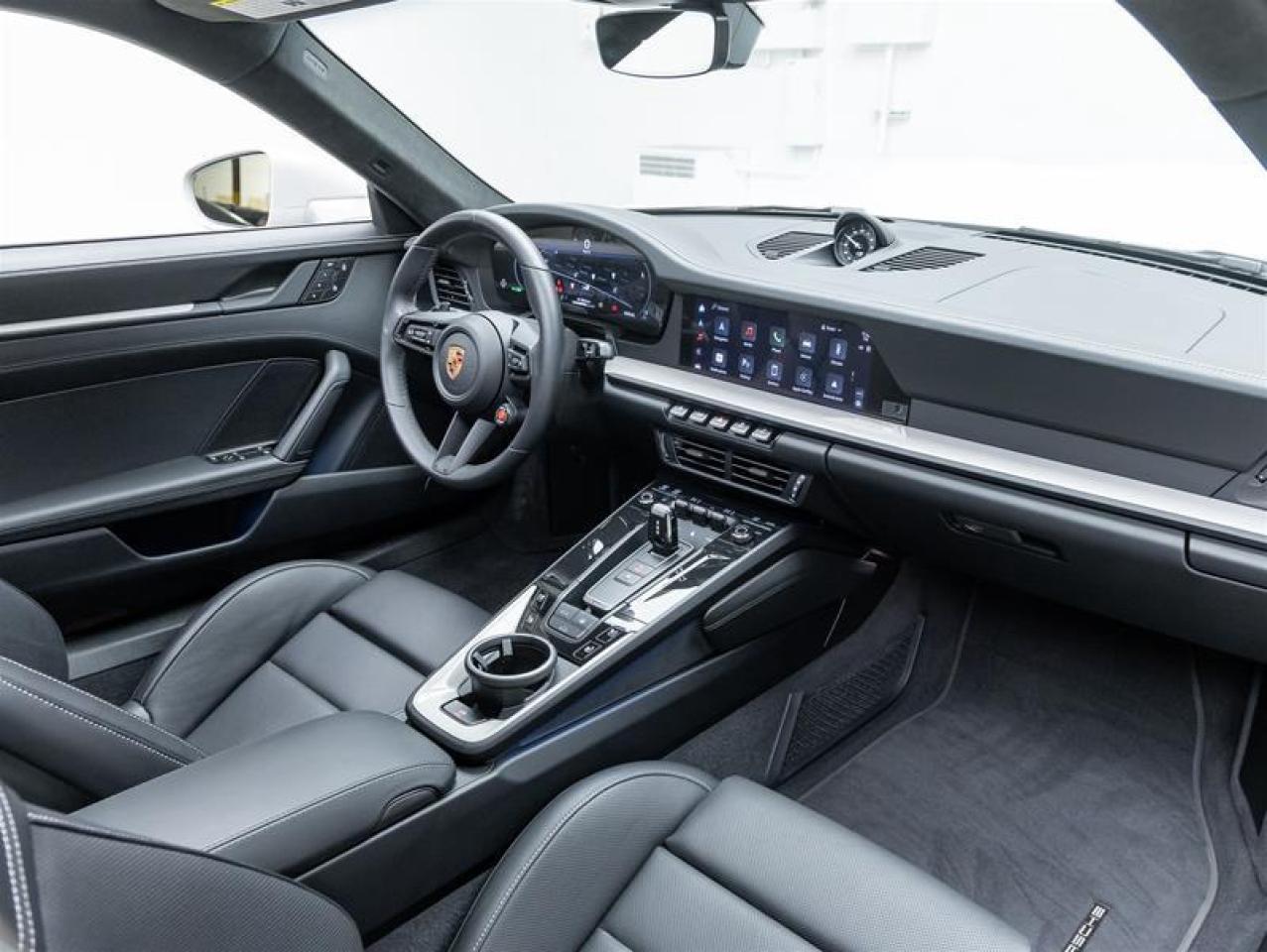 2025 Porsche 911  Photo