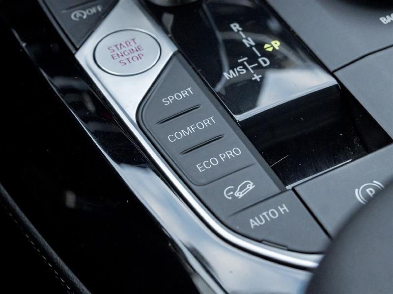 2022 BMW X4 xDrive30i 4dr All-Wheel Drive Sports Activity Coupe Photo