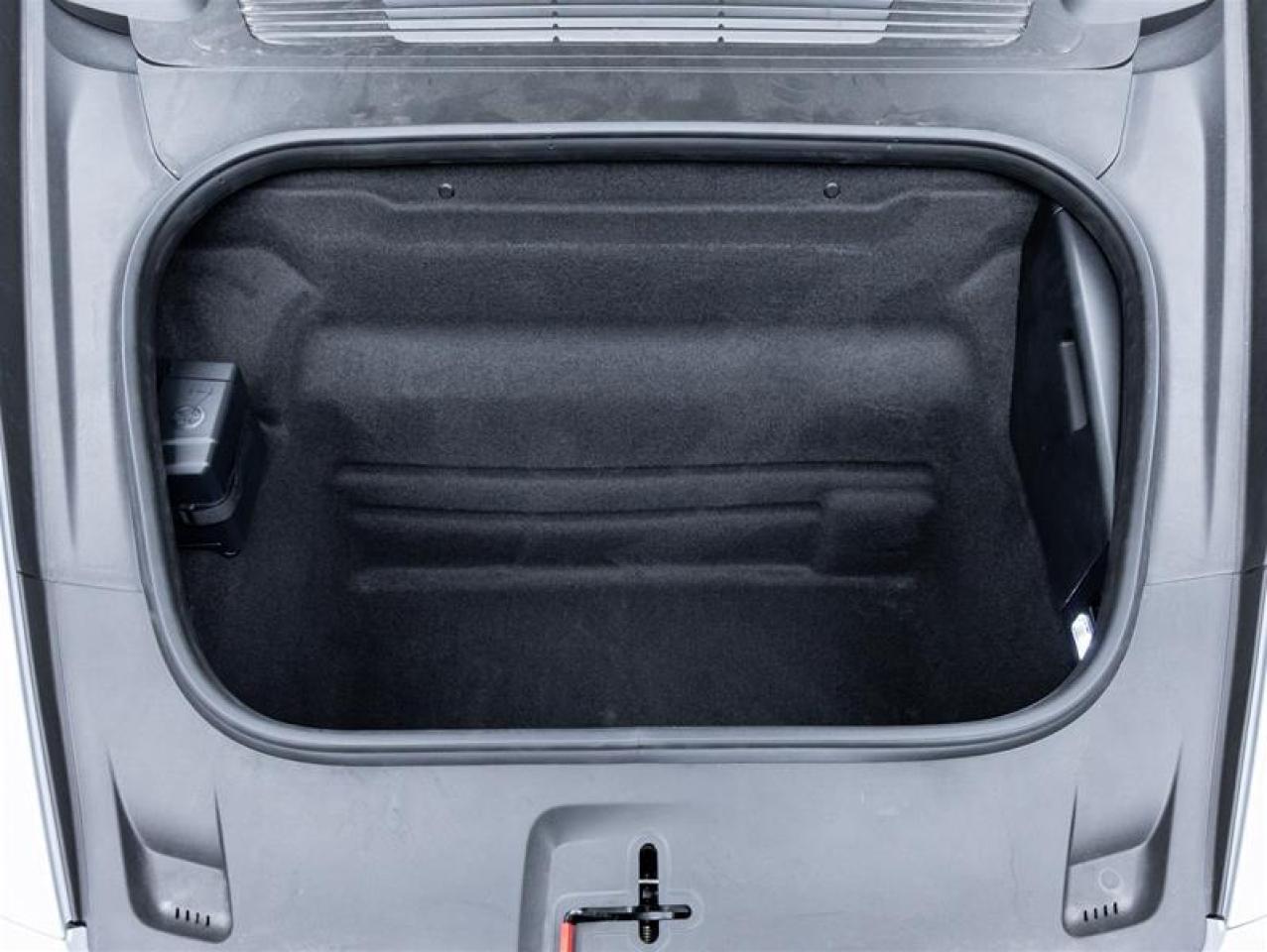 2025 Porsche 911  Photo