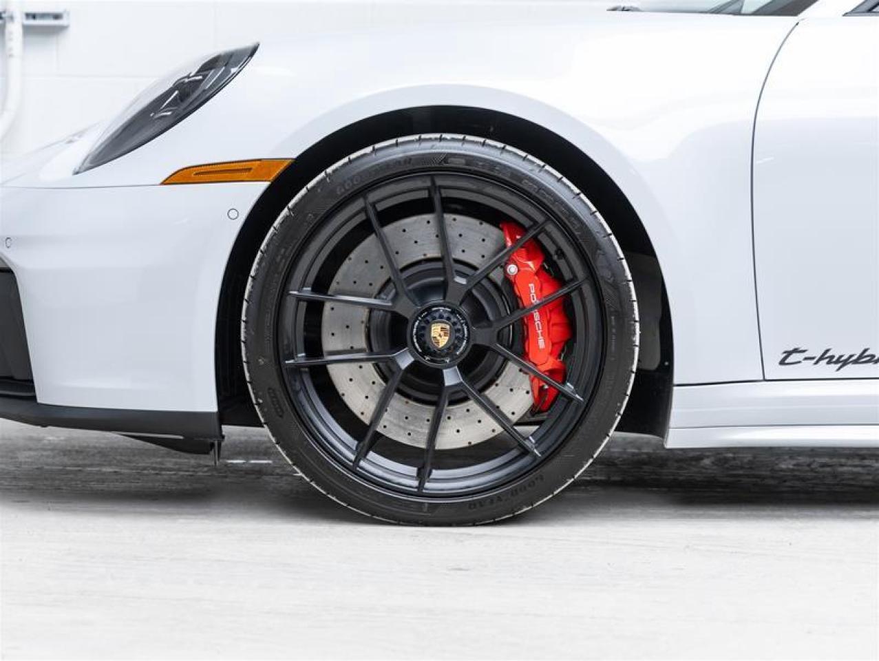 2025 Porsche 911  Photo