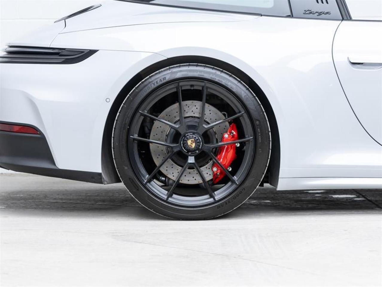 2025 Porsche 911  Photo