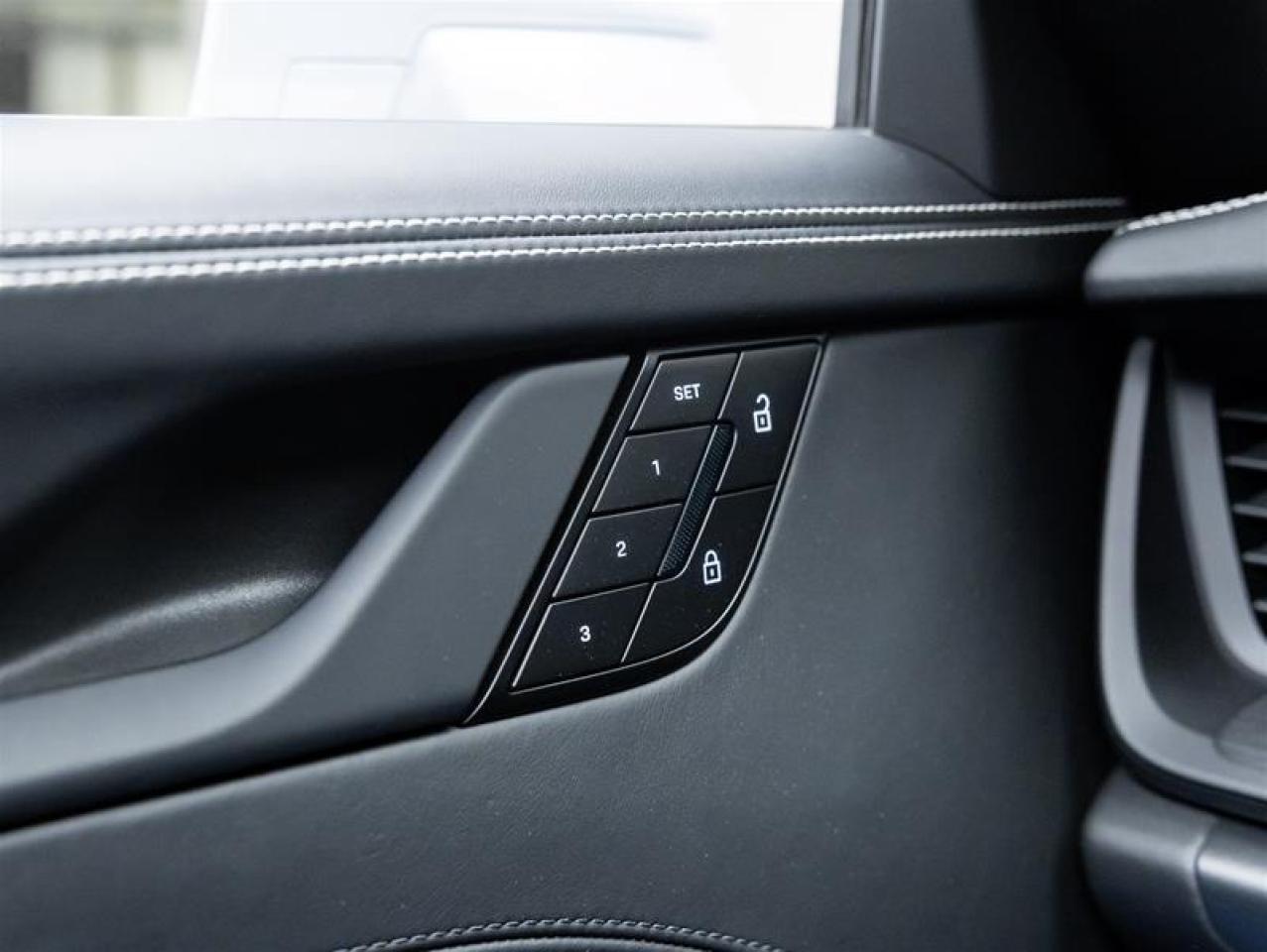 2025 Porsche 911  Photo