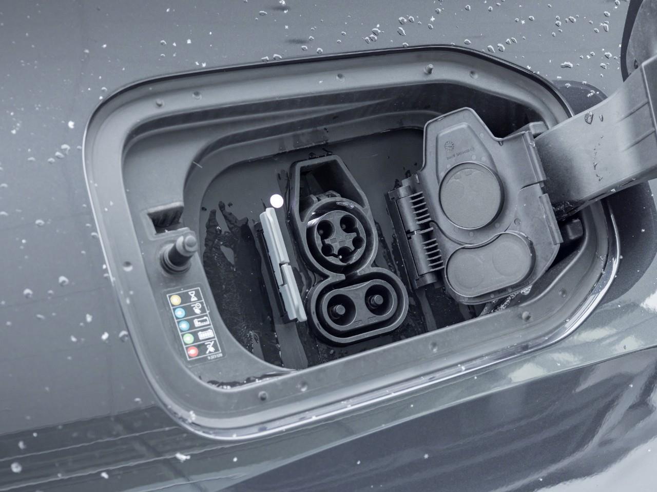 2023 BMW iX xDrive50 4dr All-Wheel Drive Sports Activity Vehicle Photo