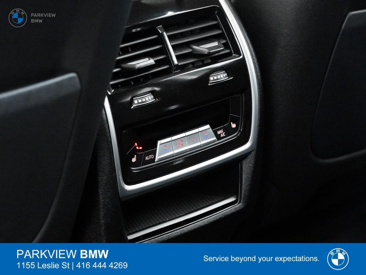 2022 BMW X6 M50i 4dr All-Wheel Drive Sports Activity Coupe Photo