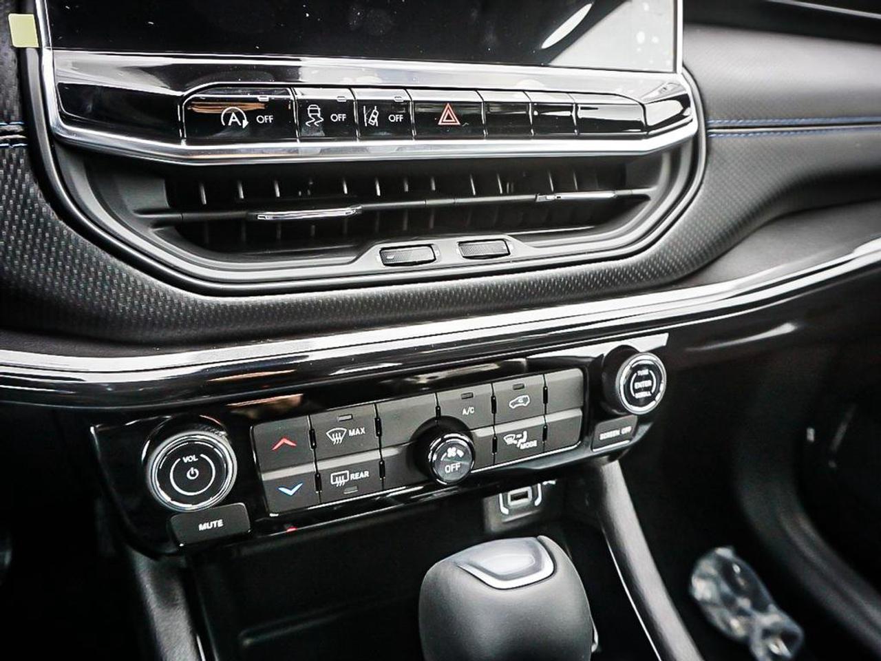 2026 Jeep Compass  Photo