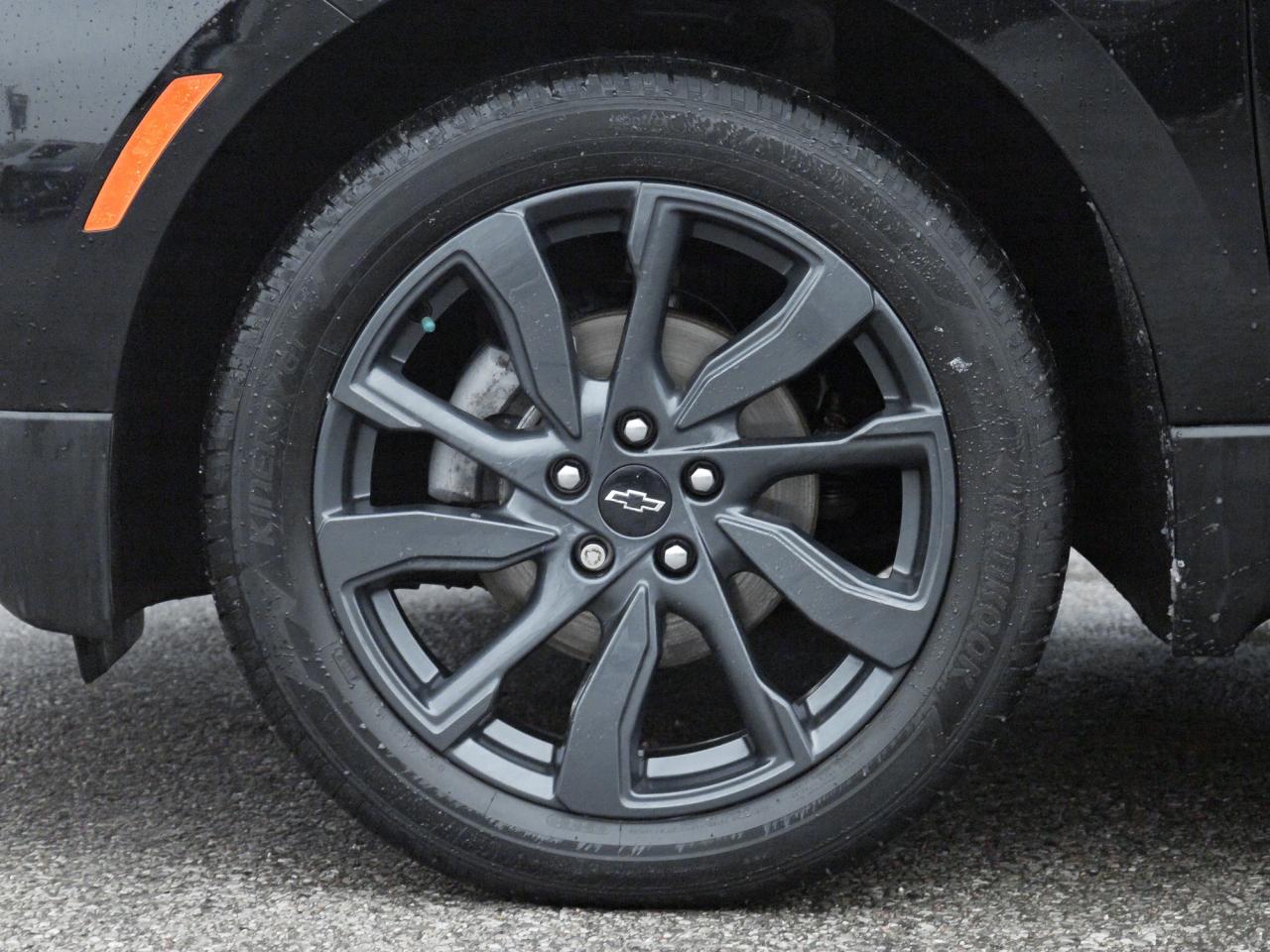 2022 Chevrolet Equinox RS All-Wheel Drive Photo3