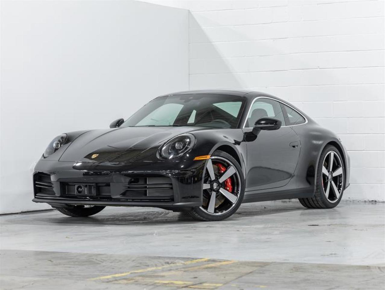 2026 Porsche 911  Photo0