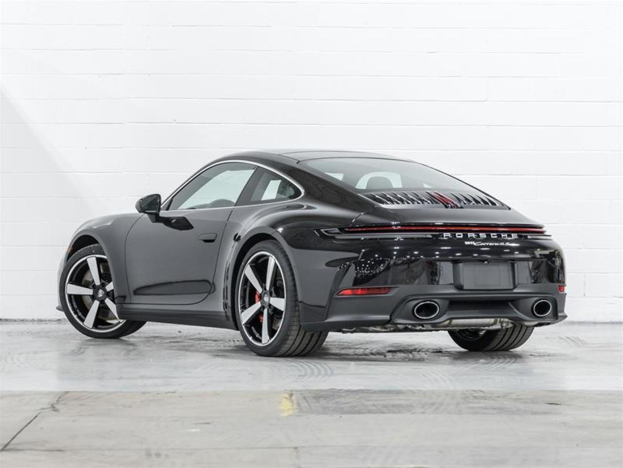 2026 Porsche 911  Photo