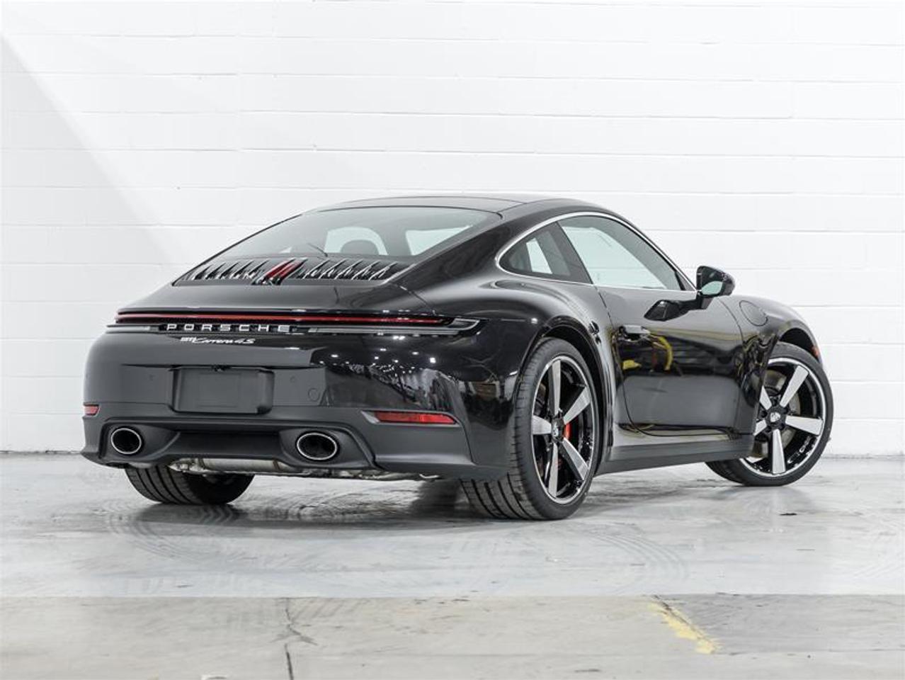 2026 Porsche 911  Photo