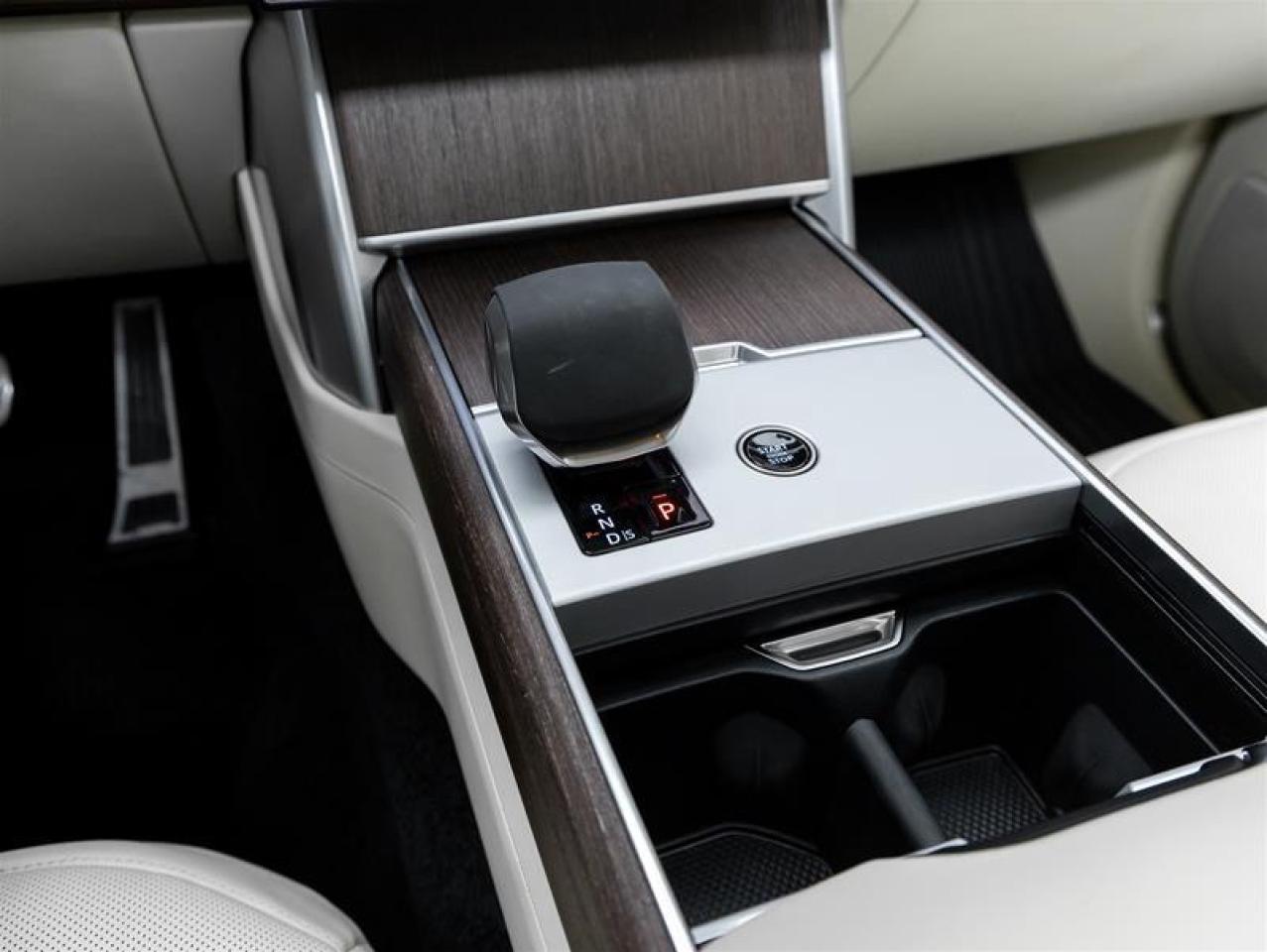 2024 Land Rover New Range Rover  Photo