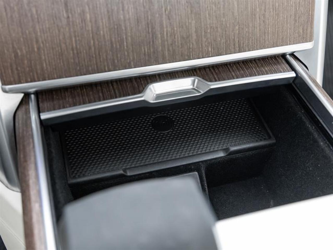 2024 Land Rover New Range Rover  Photo