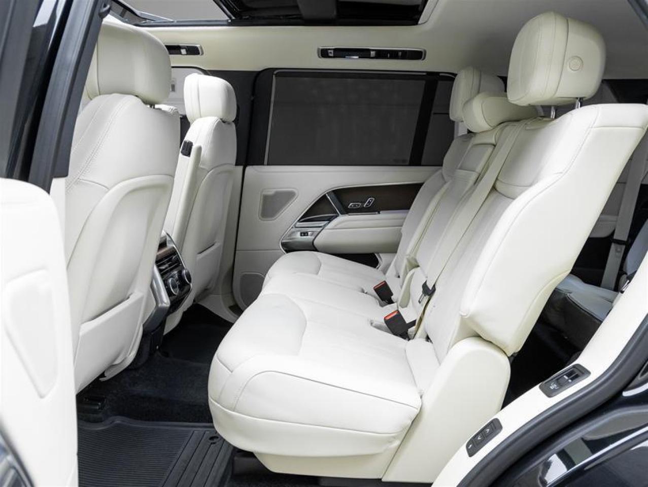 2024 Land Rover New Range Rover  Photo