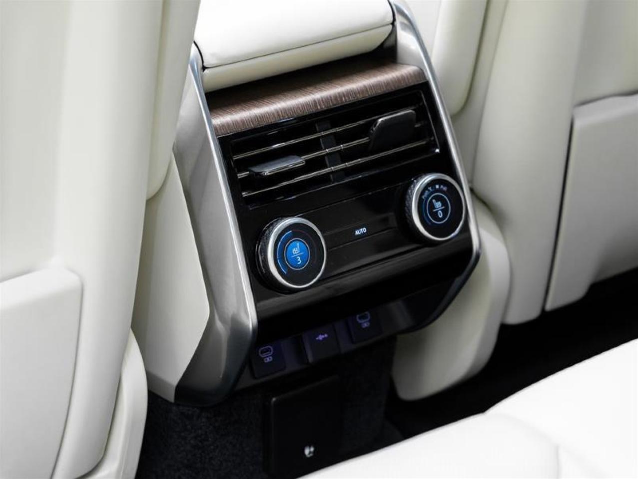 2024 Land Rover New Range Rover  Photo