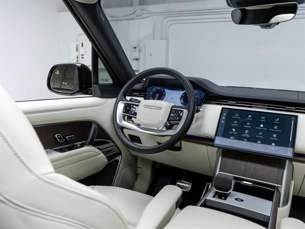 2024 Land Rover New Range Rover  Photo