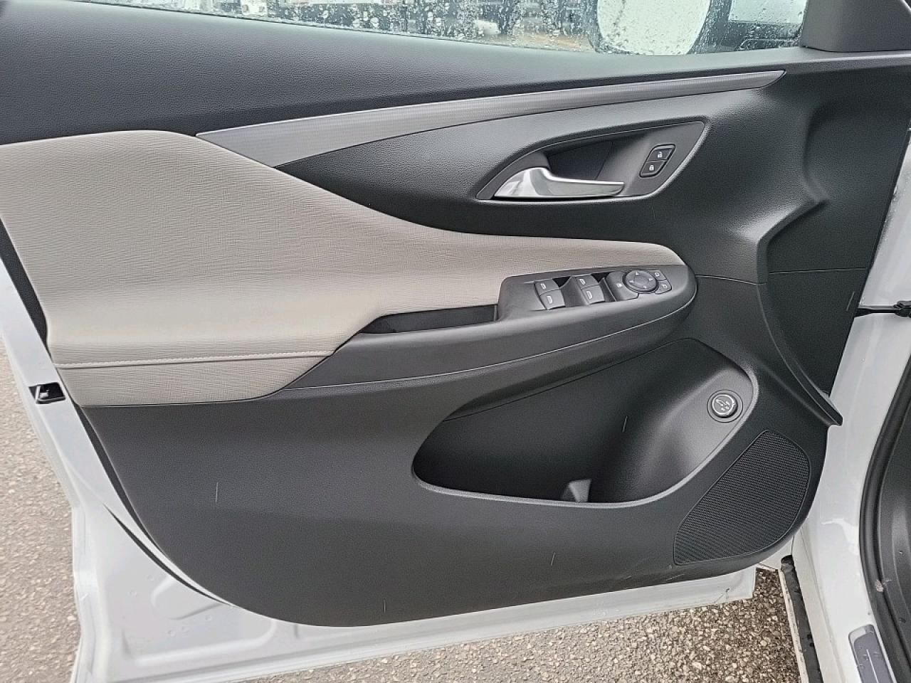 2025 Buick Envista Avenir 4dr Front-Wheel Drive Photo