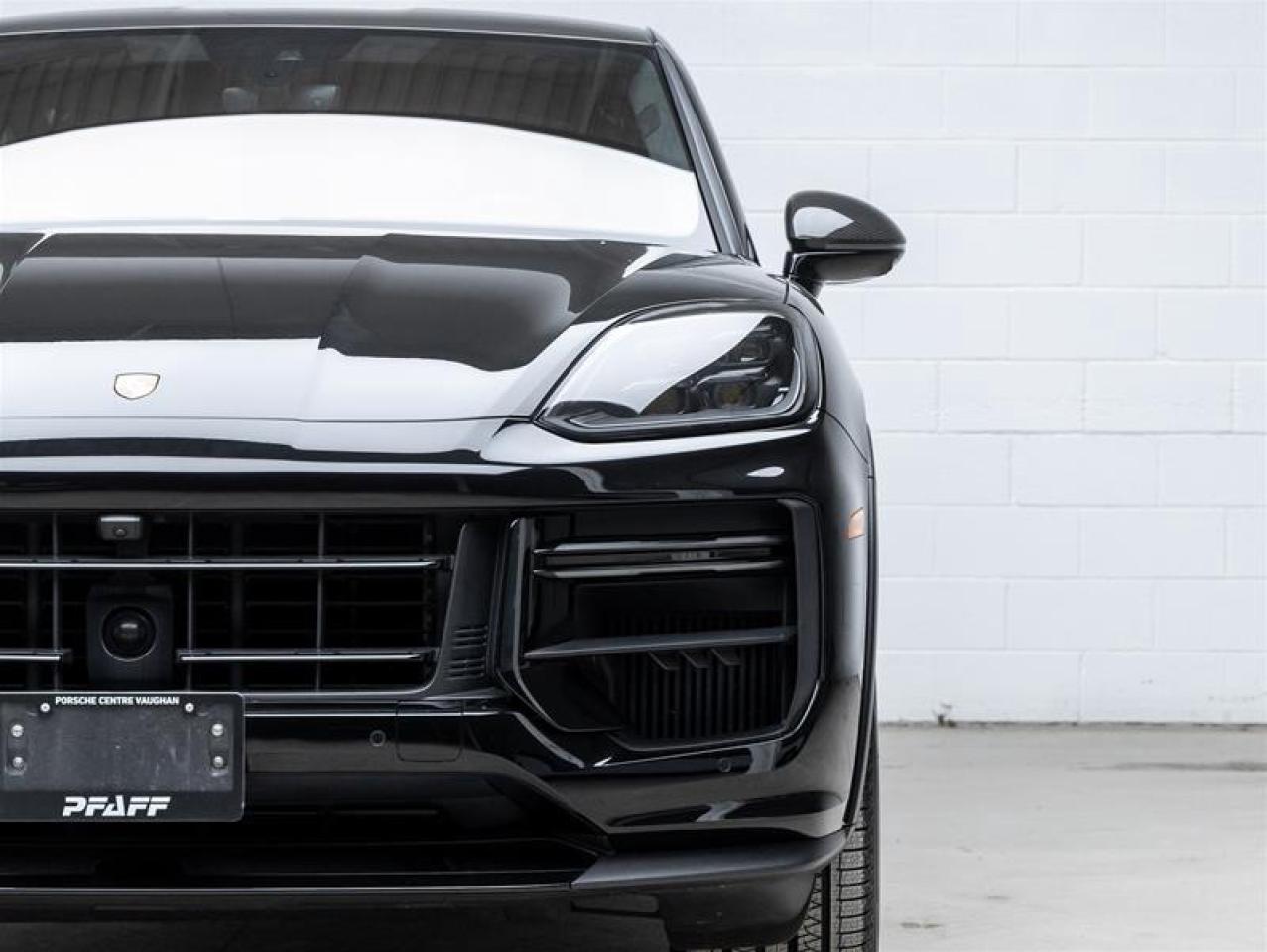 2024 Porsche Cayenne  Photo4