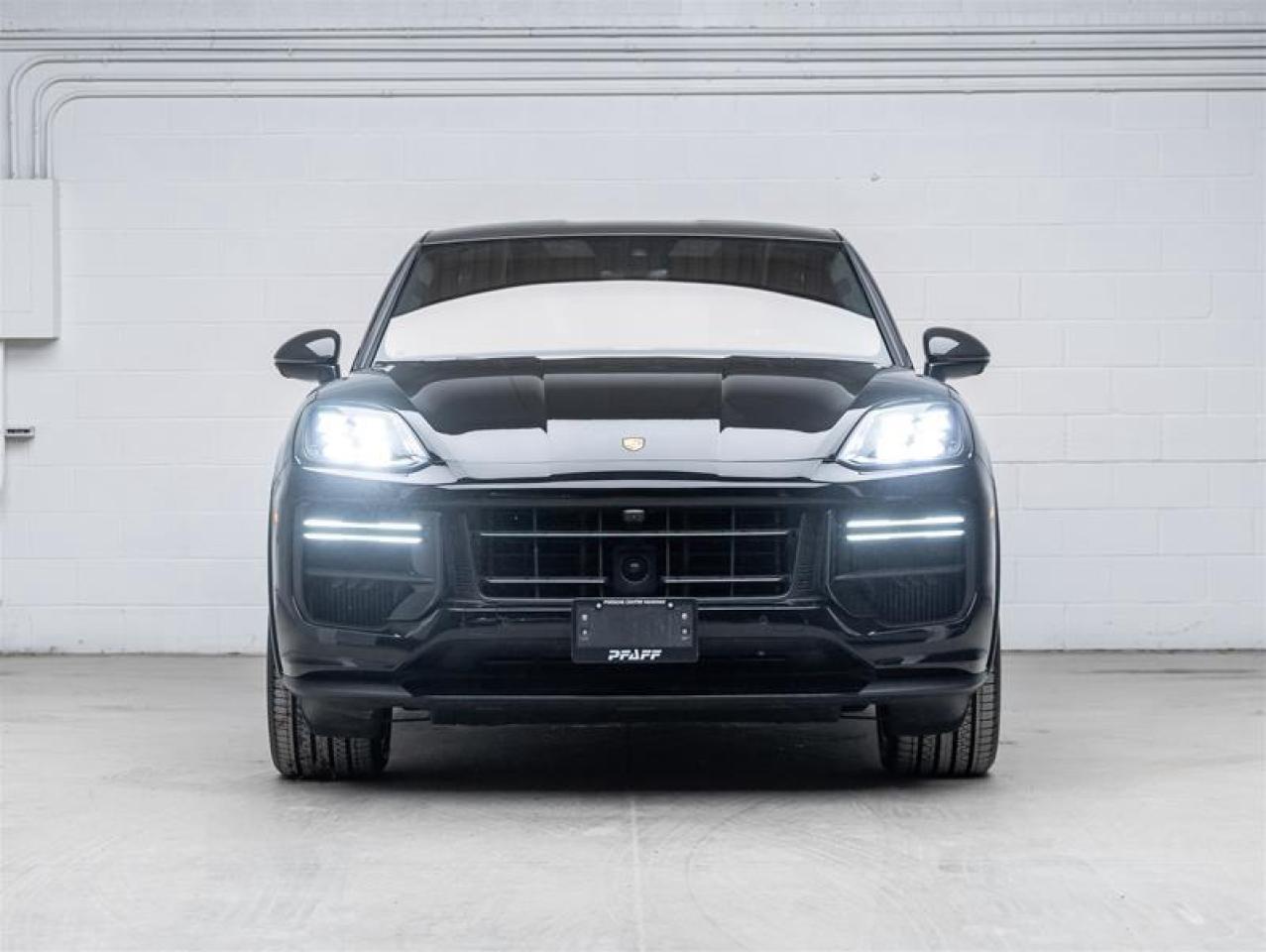 2024 Porsche Cayenne  Photo